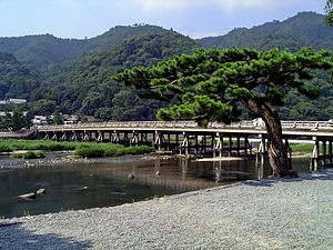 300px-Togetsukyo_in_Kyoto_Arashiyama